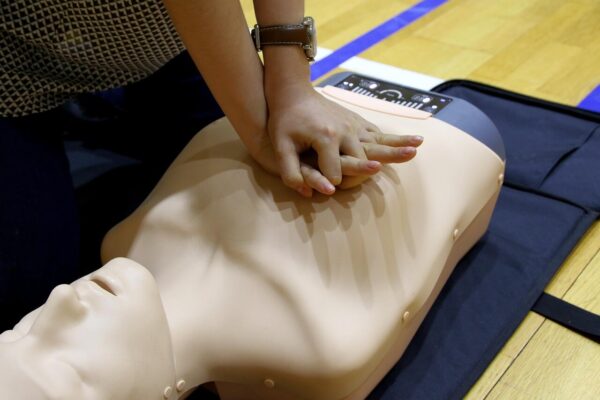 EHBO (Baby’s en Kinderen) + BHV – Basistraining